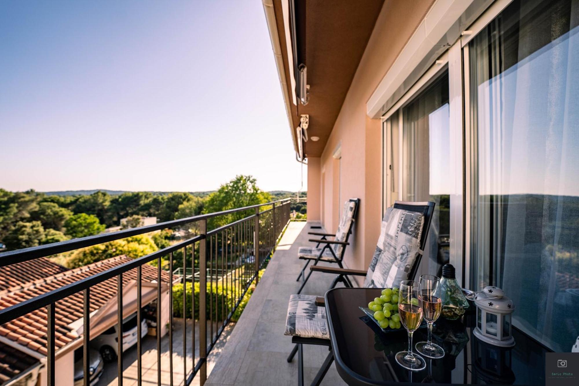 Apartman Nino Pula Extérieur photo