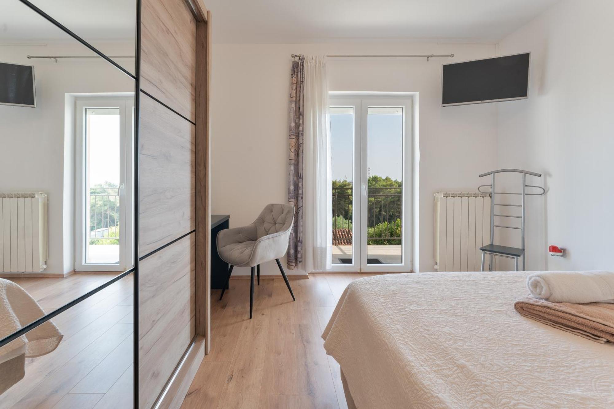 Apartman Nino Pula Extérieur photo